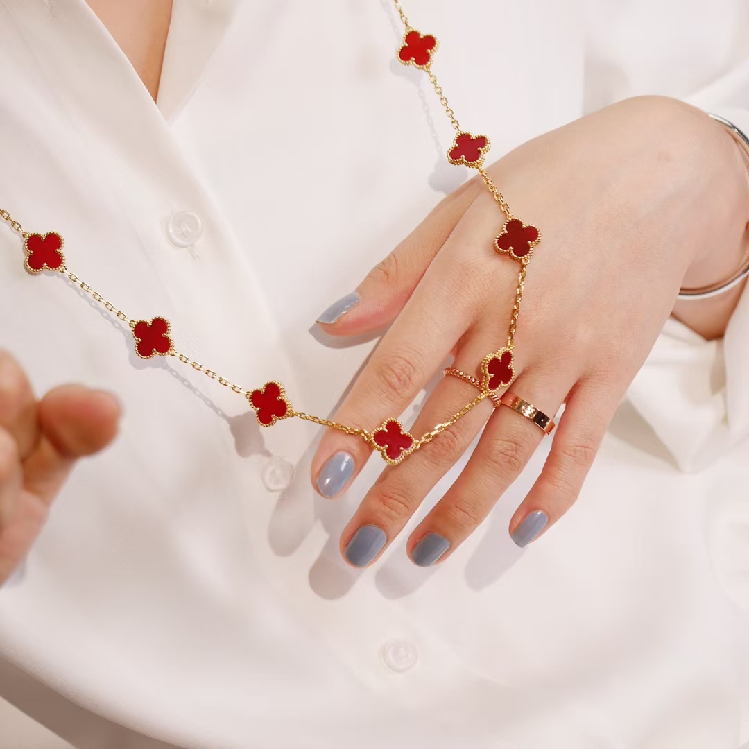 VCA Vintage Alhambra Long Necklace, 20 Motifs - Best Replica Jewelry™