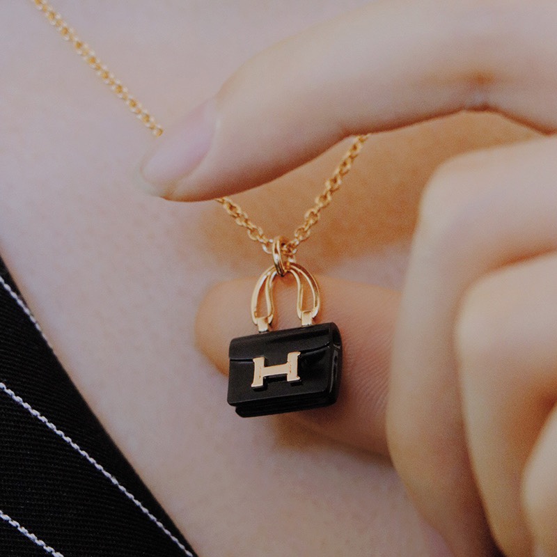 Hermes Black Bag Pendant Necklace - Best Replica Jewelry™
