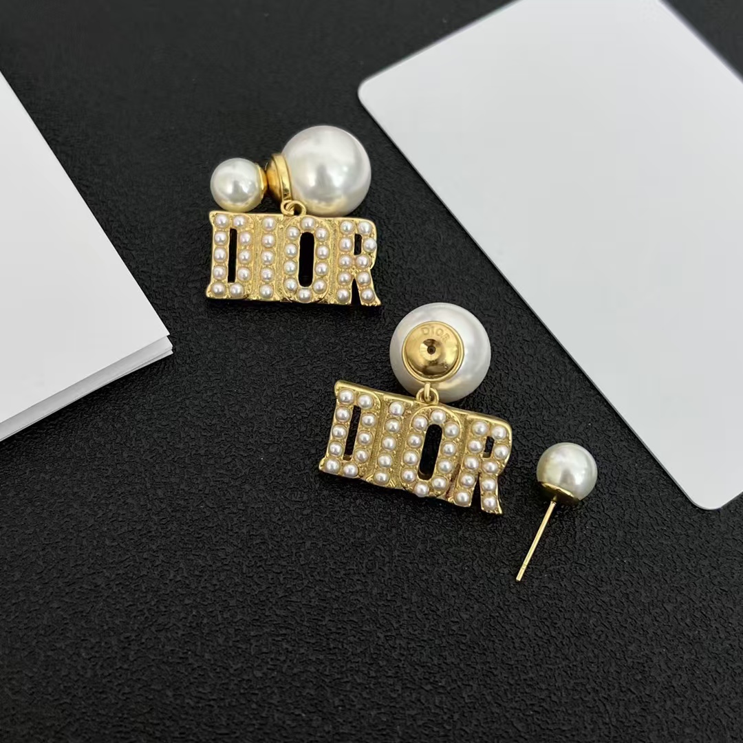 Pearl Paved Dior Letters Earrings - Best Replica Jewelry™