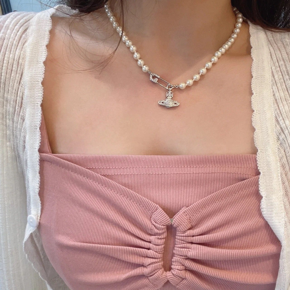 Vivienne Westwood Saturn Pearl Necklace - Best Replica Jewelry™