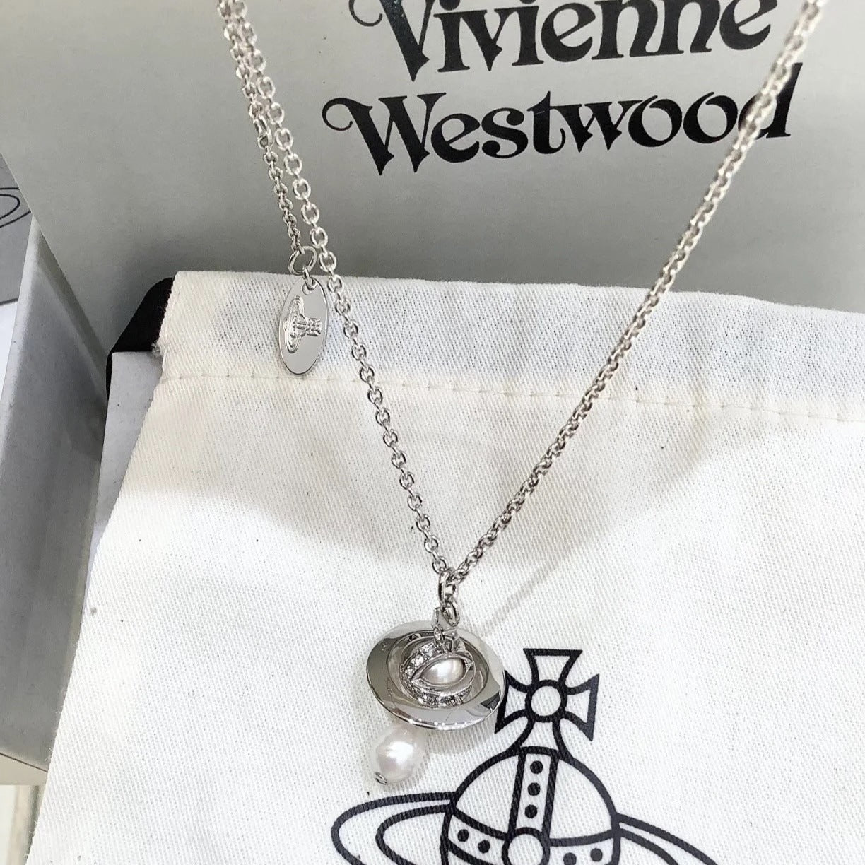 Vivienne Westwood Teardrop Saturn Necklace - Best Replica Jewelry™