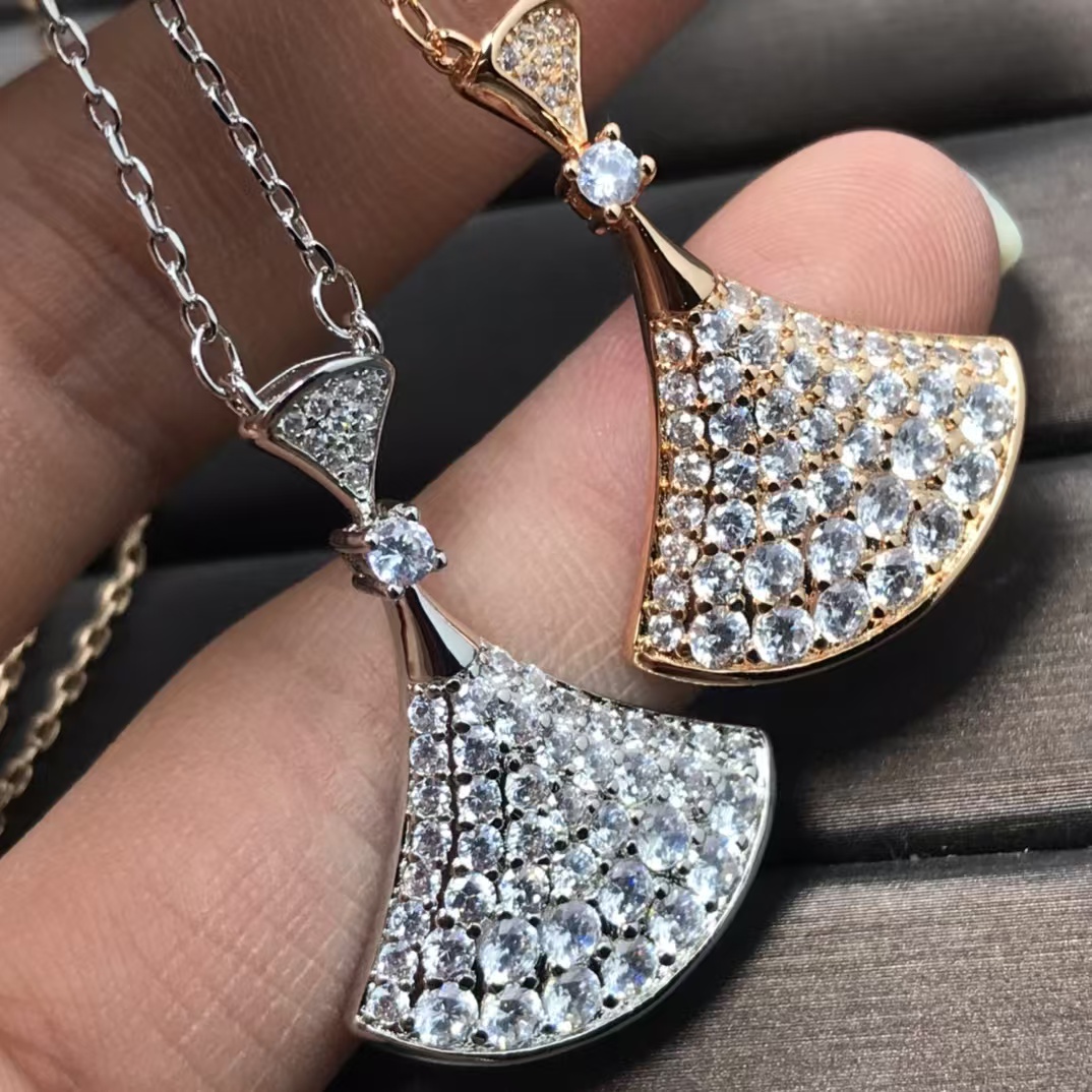 Bvlgari Divas' Dream Necklace - Best Replica Jewelry™