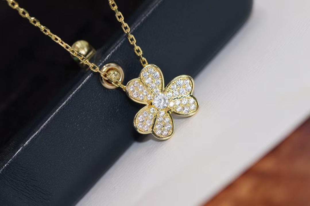 VCA Frivole Pendant Necklace - Mini - Best Replica Jewelry™