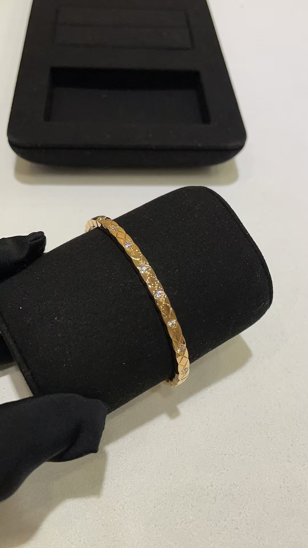 Chanel Coco Crush Mini Bangle Bracelet - Best Replica Jewelry™