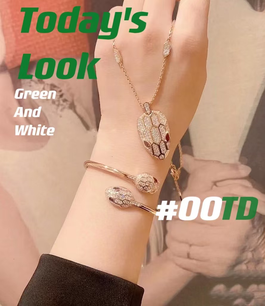 Bvlgari Serpenti Seduttori Necklace - Best Replica Jewelry™