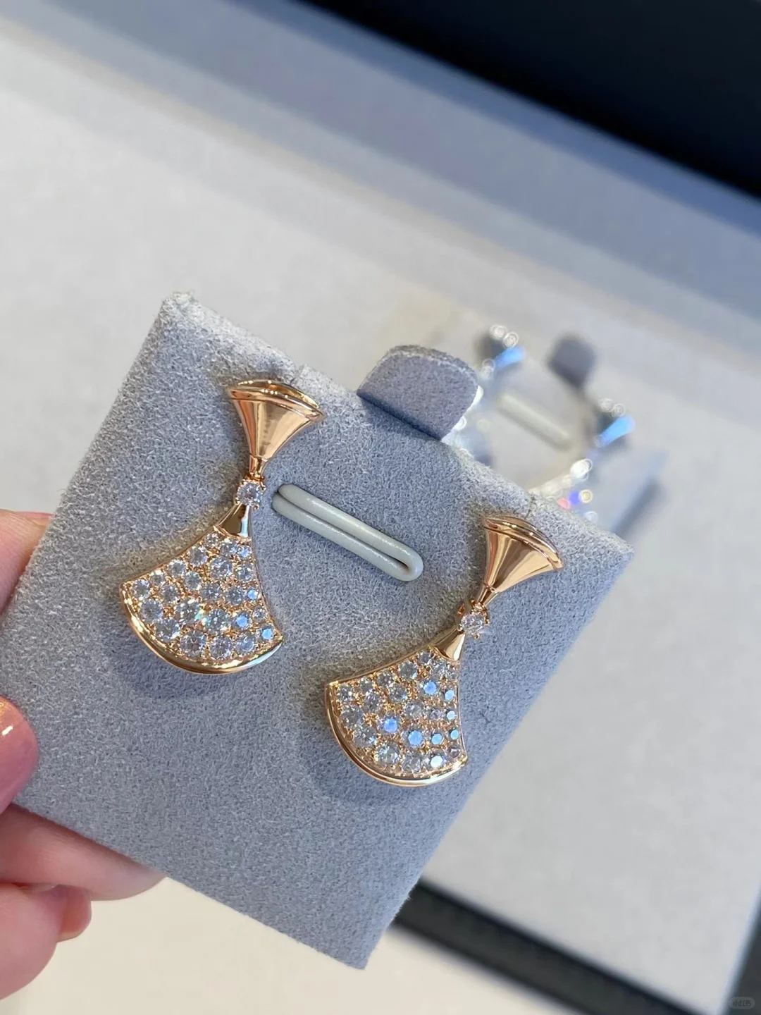 Bvlgari Divas’ Dream Earrings - Best Replica Jewelry™