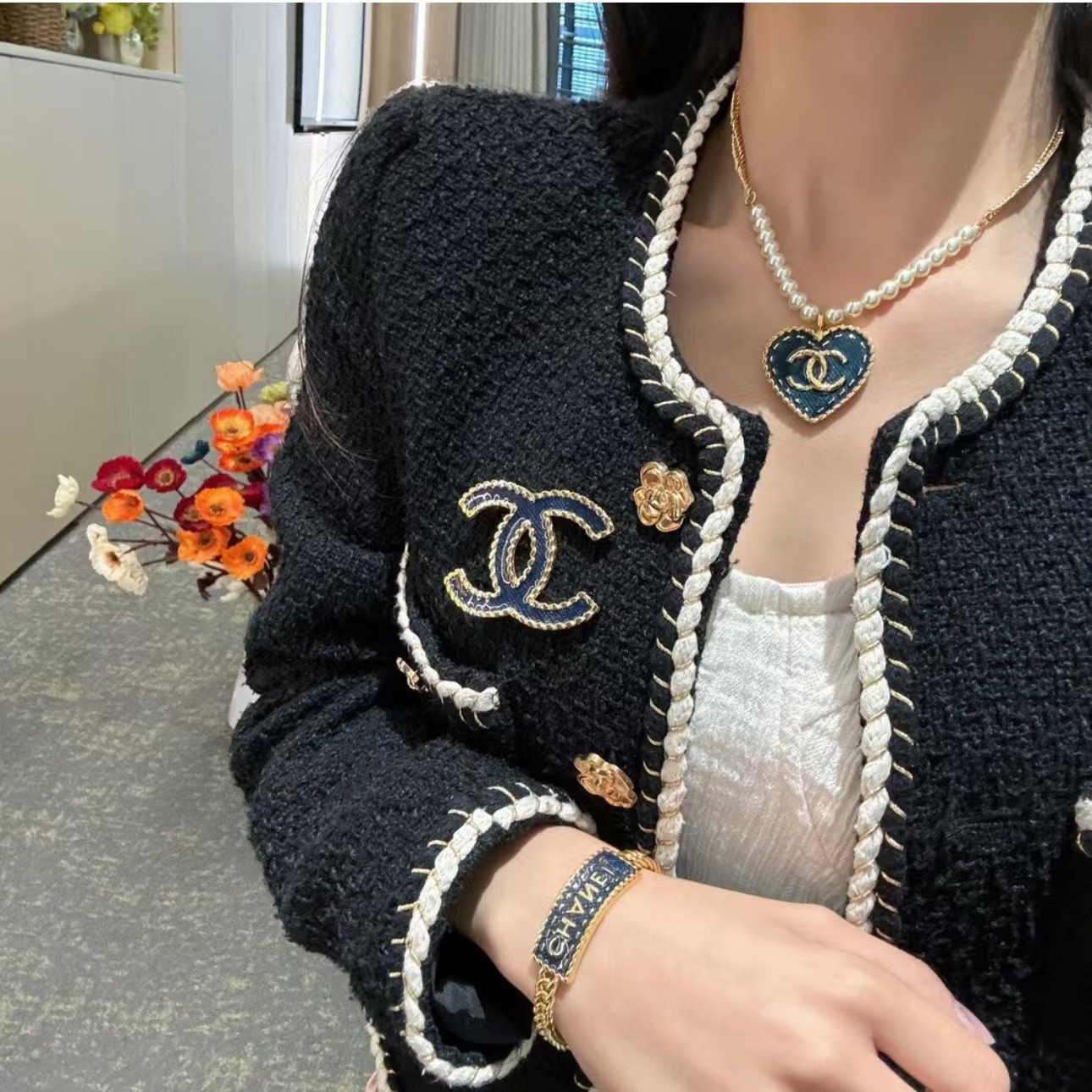 Chanel Denim Heart Double C Pendant Pearl Necklace - Best Replica Jewelry™
