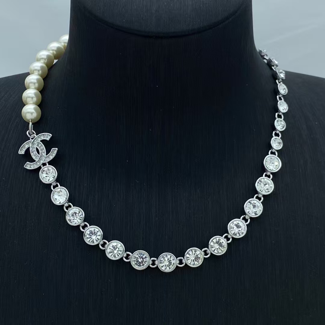 Chanel  Half Diamond Chain and Half Pearl Necklace - Best Replica Jewelry™