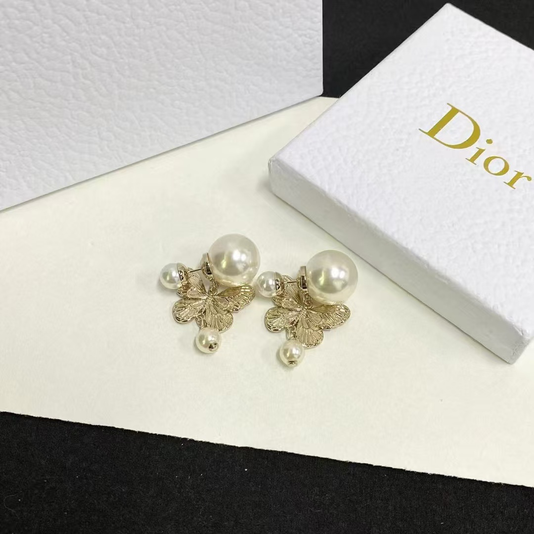 Dior Butterfly with Pearl Earrings - Best Replica Jewelry™