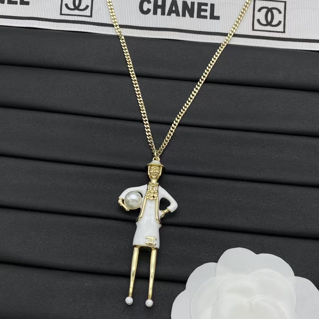 Chanel Coco Mademoiselle Figurine Enamel Gold Tone Necklace - Best Replica Jewelry™