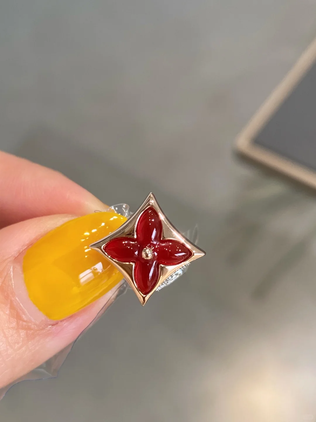 Louis Vuitton AB Asymmetric Red Carnelian Earrings - Best Replica Jewelry™