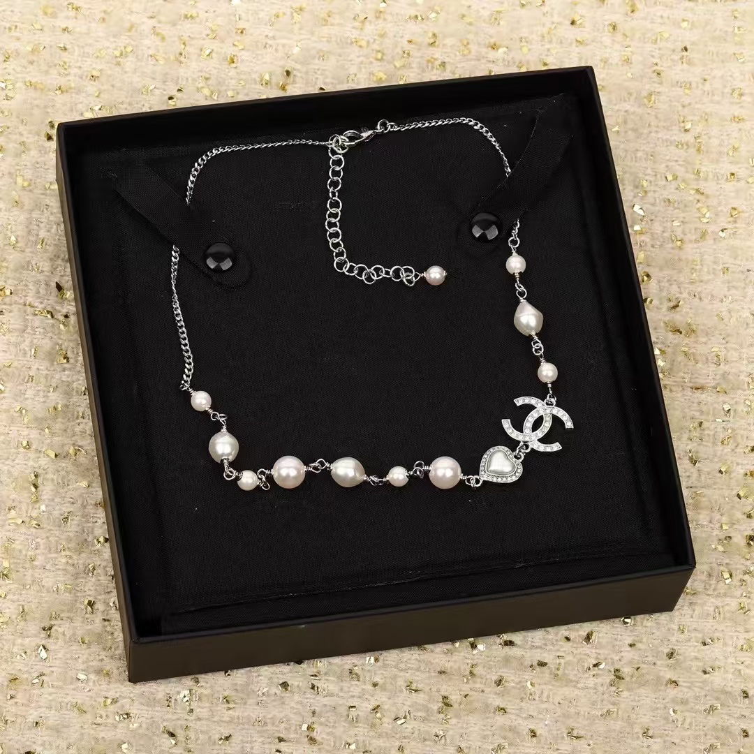 Chanel Half Silver Chain Half Pearl Necklace - Best Replica Jewelry™