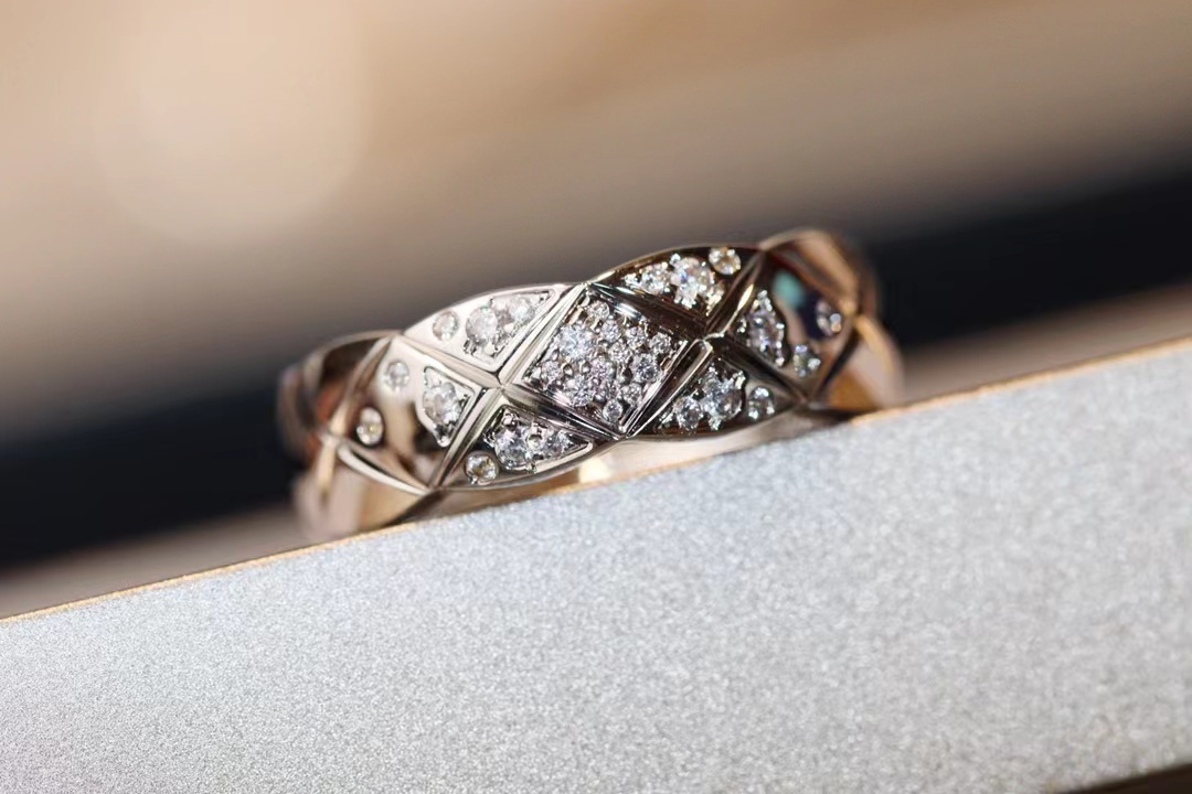 Chanel Diamond Coco Crush Ring - Wide - Best Replica Jewelry™