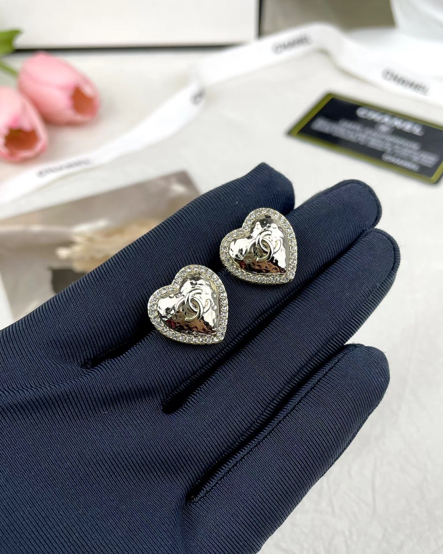 Chanel Gold Love Heart Stud Earring - Best Replica Jewelry™