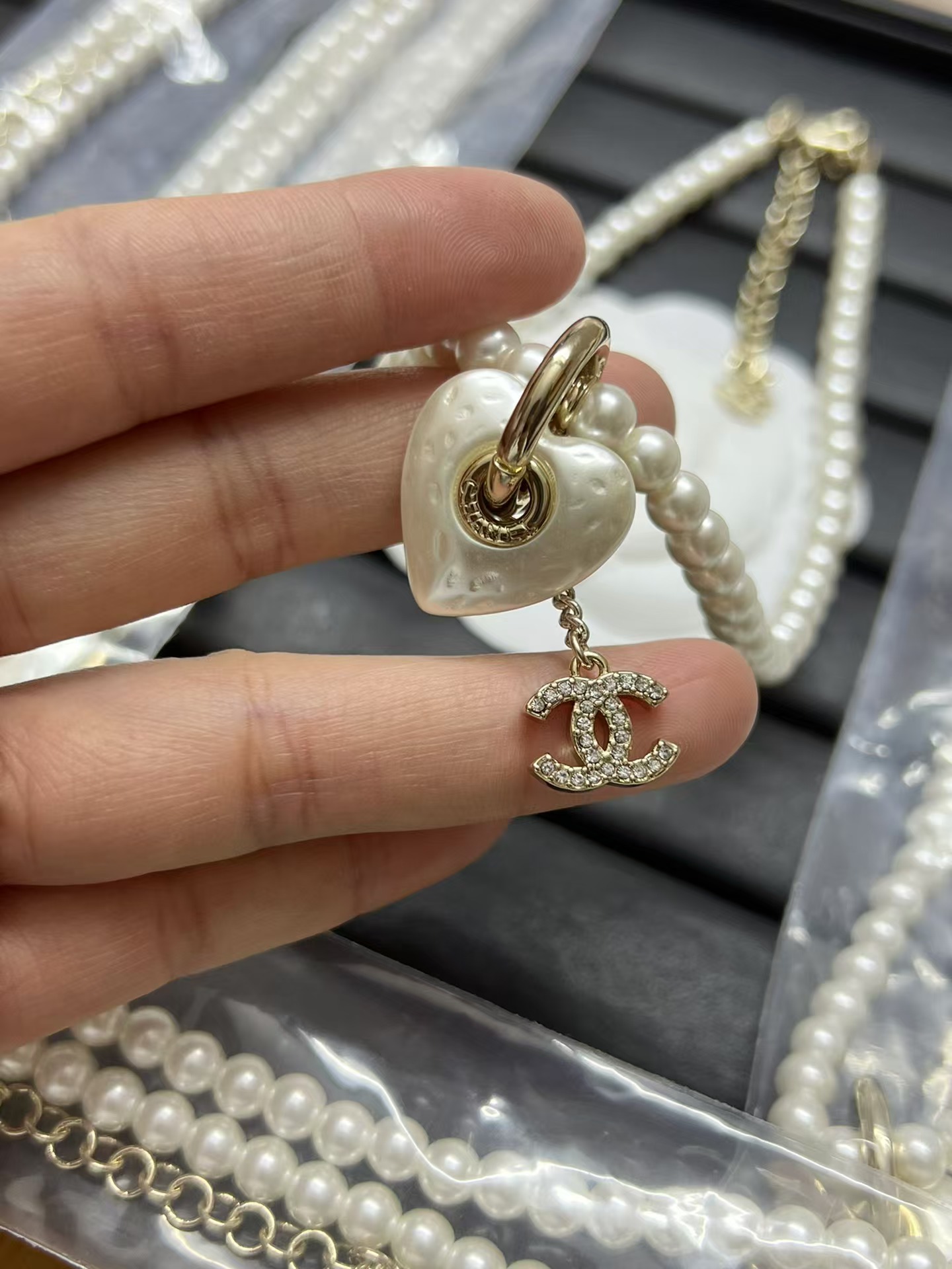 Chanel Heart with Double C Pendant Drop Pearl Necklace - Best Replica Jewelry™