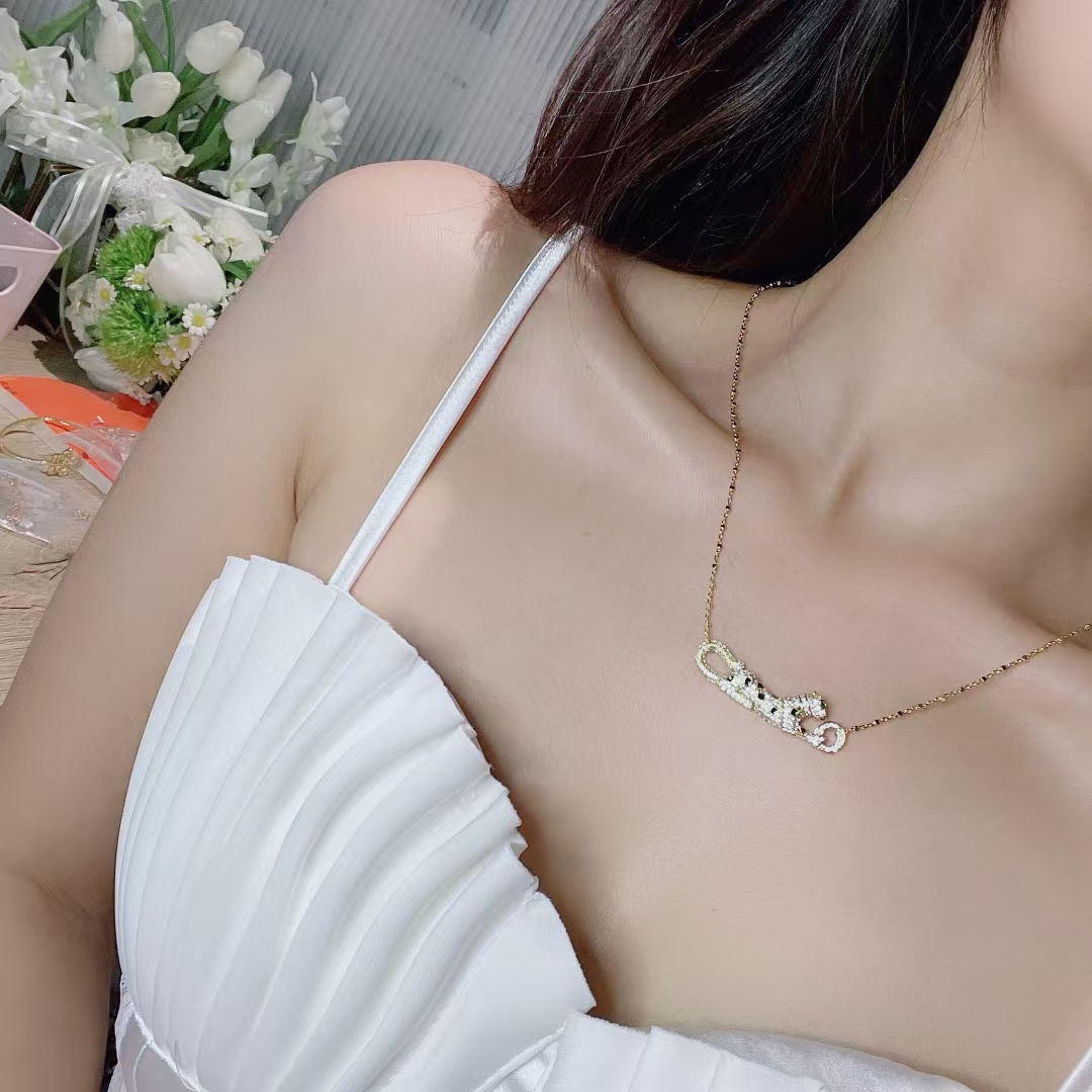 Cartier Panthère de Necklace - Best Replica Jewelry™