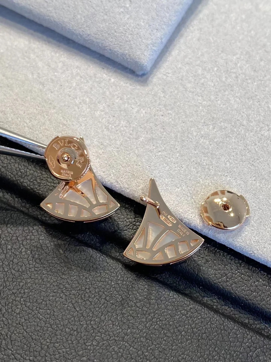 Bvlgari Divas’ Dream Earrings - Best Replica Jewelry™