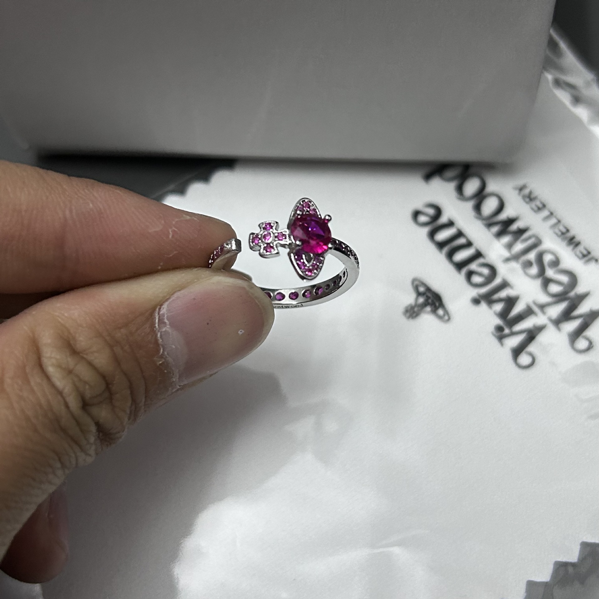Vivienne Westwood Adjustable Pink Purple Blue Daimond Ring - Best Replica Jewelry™