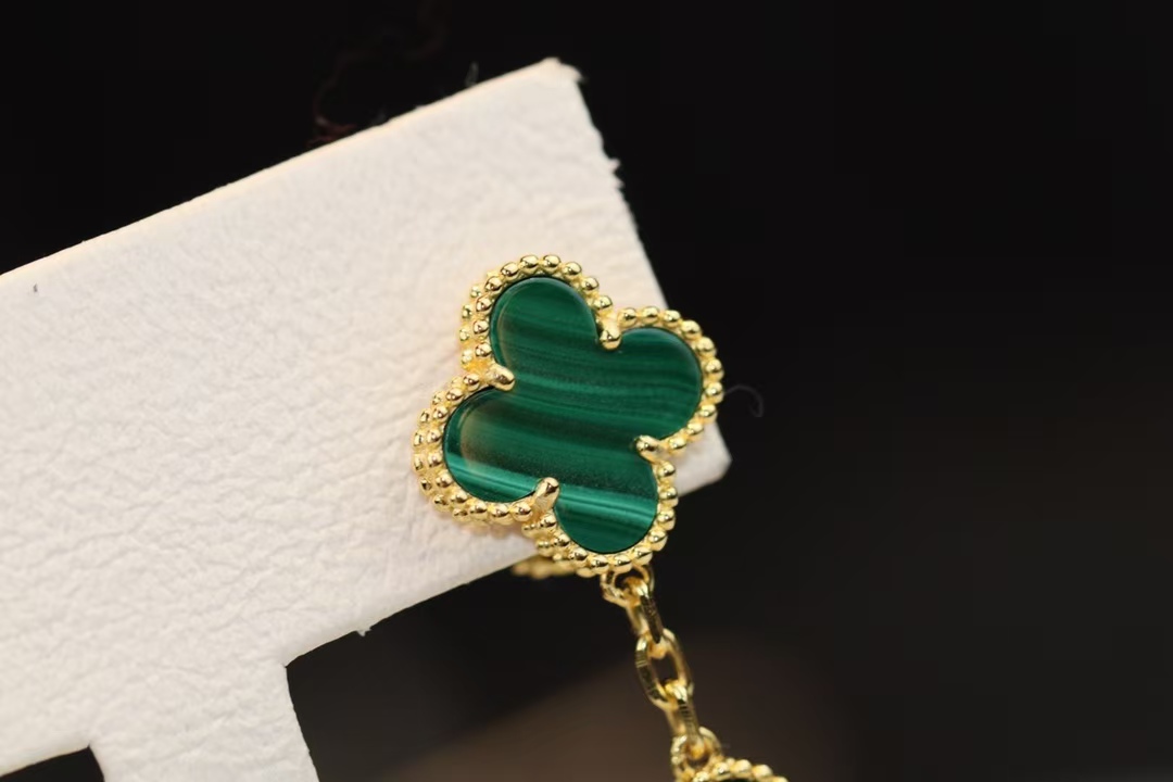 VCA Magic Alhambra Earrings 3 Motifs - Best Replica Jewelry™