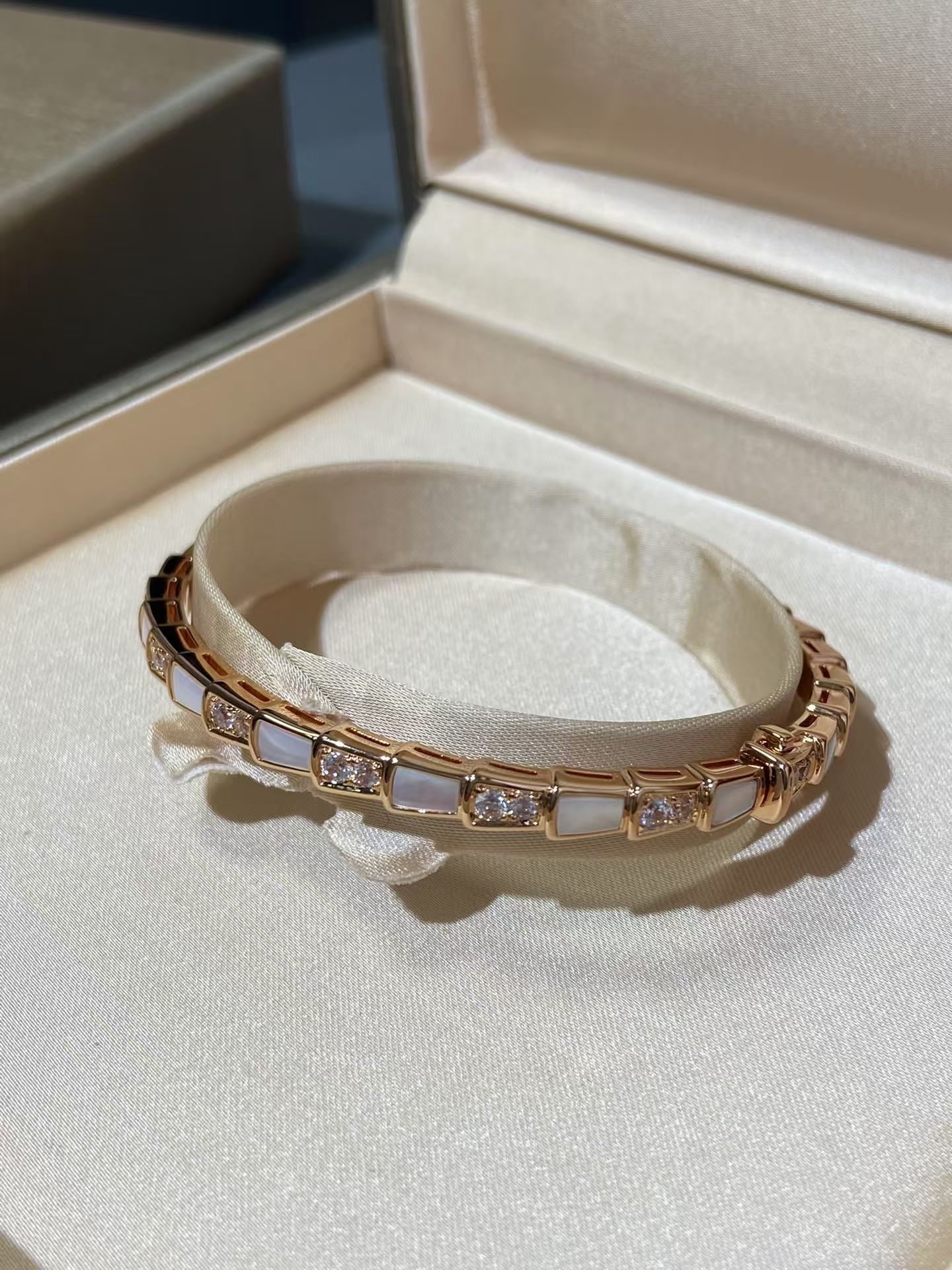 Bvlgari Serpenti Viper Bracelet Bangle in Rose Gold - Best Replica Jewelry™