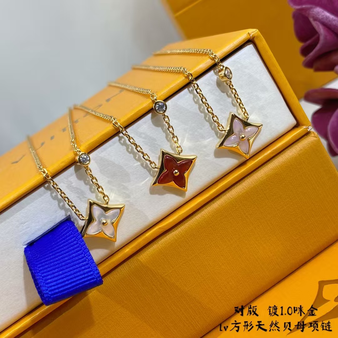 Louis Vuitton Color Blossom BB Star Pendant Necklaces - Best Replica Jewelry™