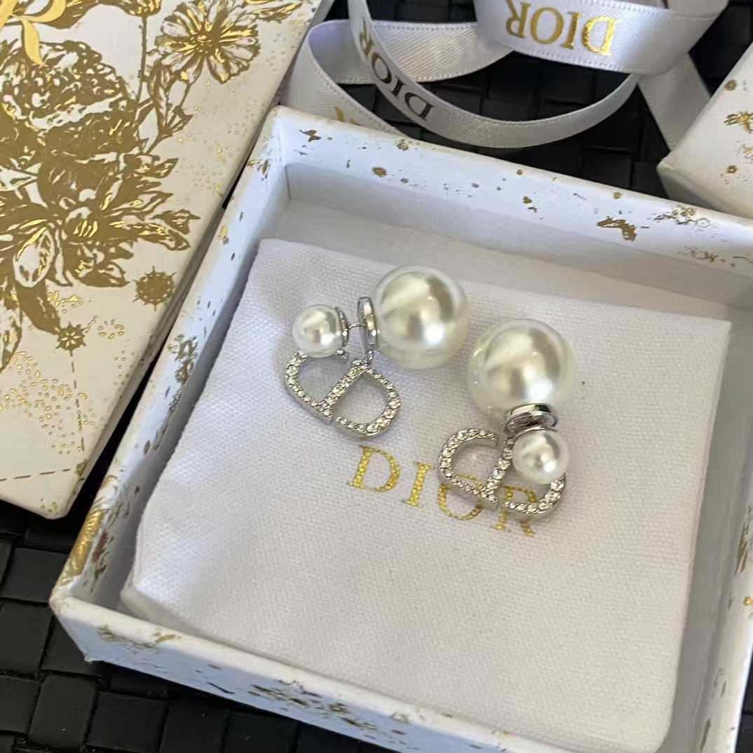 Dior Silver CD Pearl Earrings - Best Replica Jewelry™