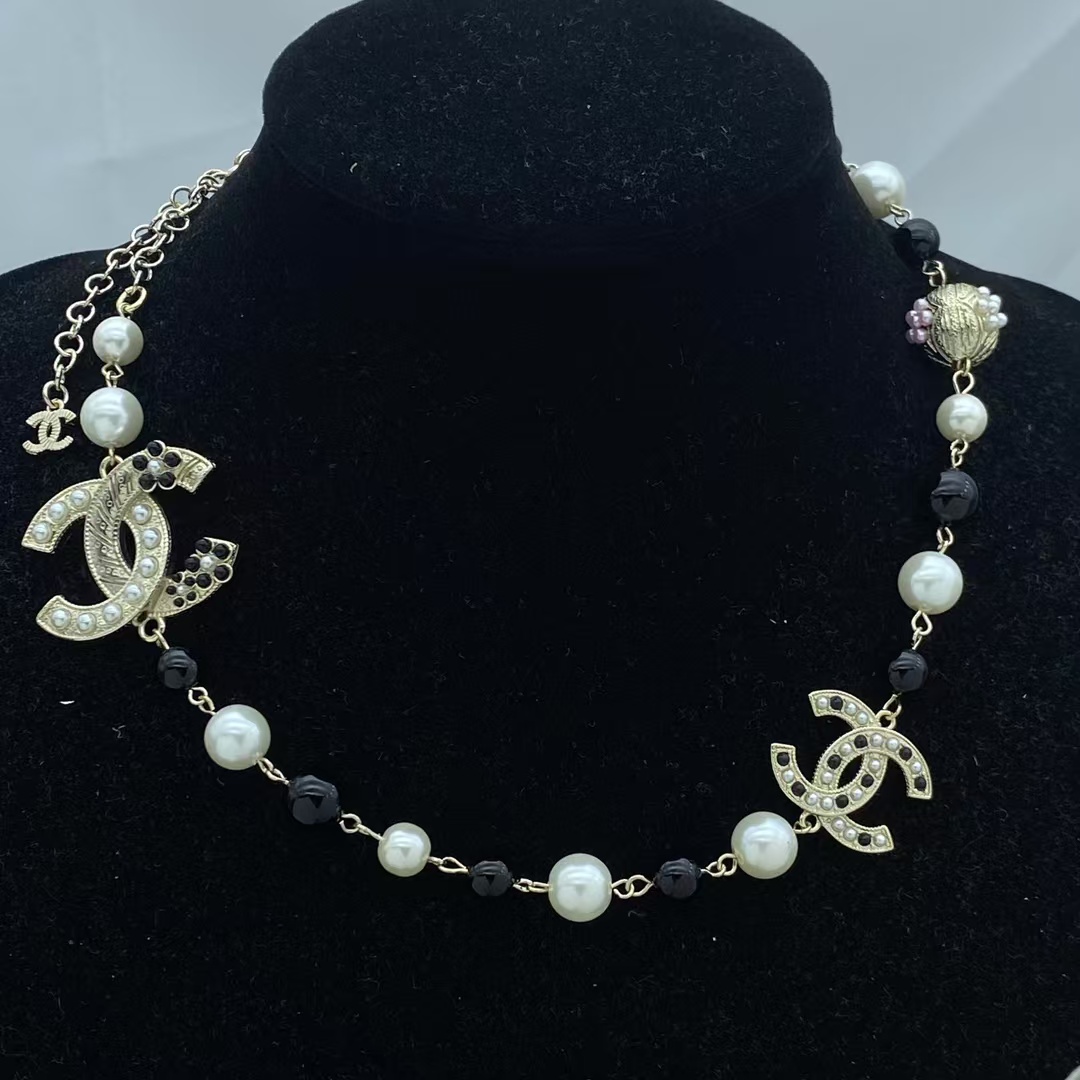 Chanel Personality Black Bead and Pearl Necklace - Best Replica Jewelry™
