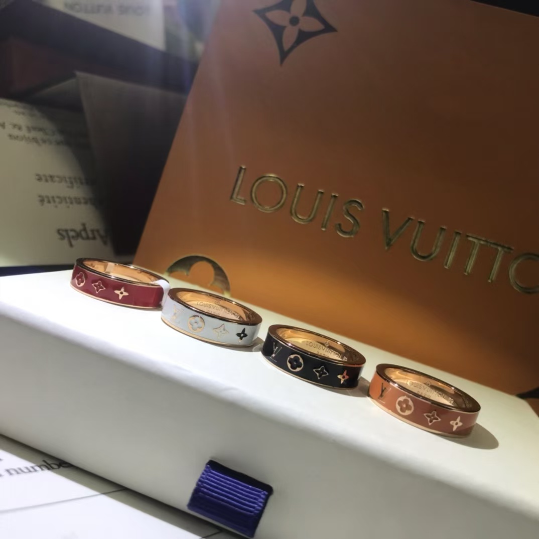 Louis Vuitton Enamel Pattern Ring - Best Replica Jewelry™