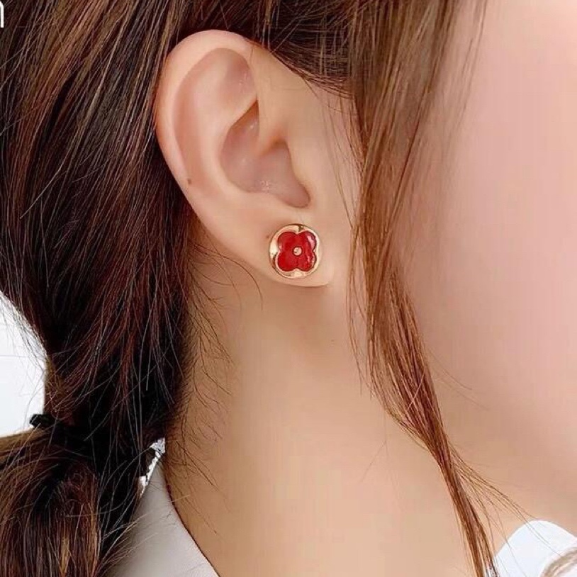 Louis Vuitton Asymmetrical Rose Gold Stud Earrings - Best Replica Jewelry™