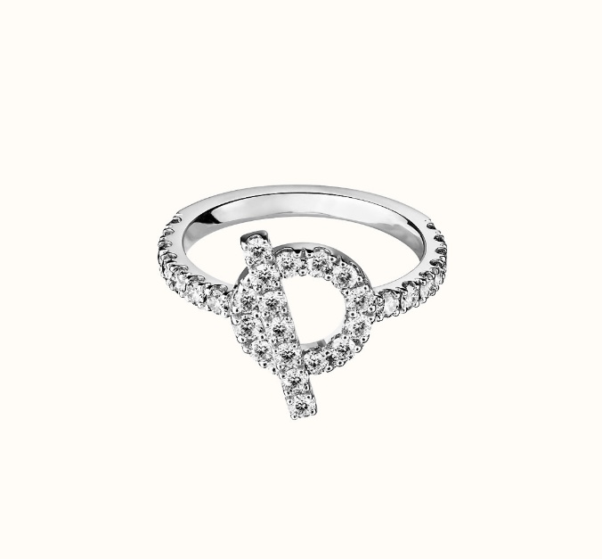 Hermes Diamond Paved Q Ring - Best Replica Jewelry™