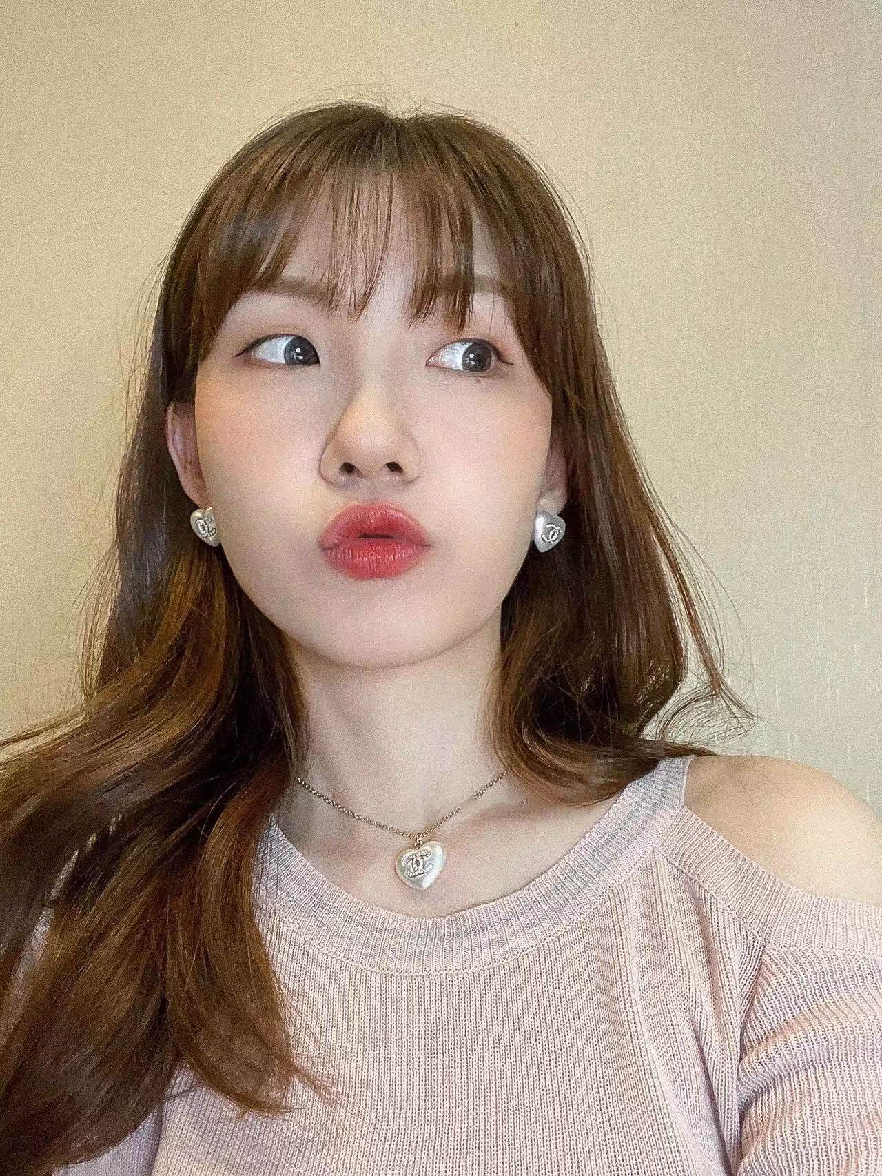 Chanel Pearl Love Heart Pendant Necklace - Best Replica Jewelry™