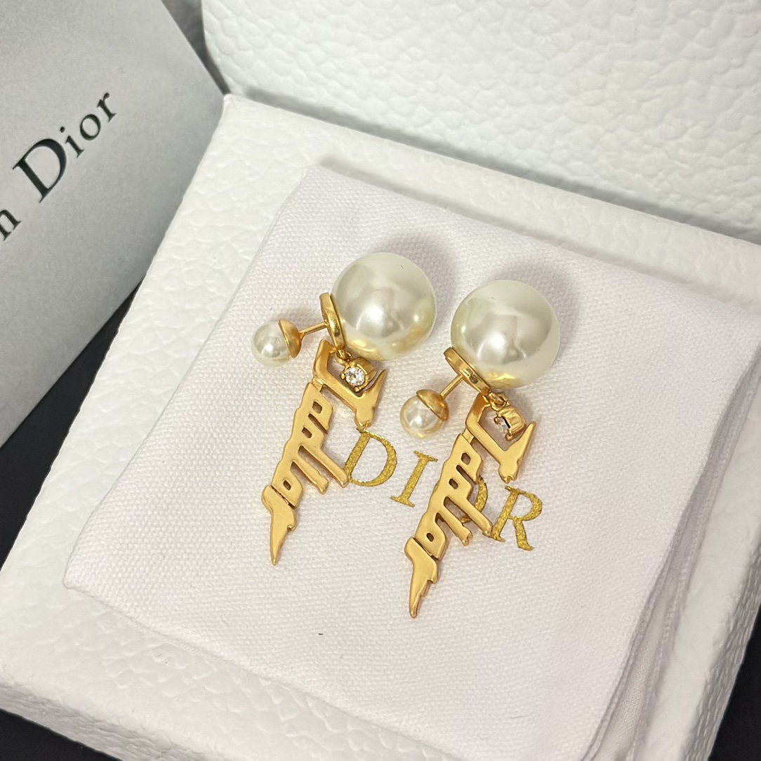 Dior Tassel JADIOR Pearl Earrings - Best Replica Jewelry™