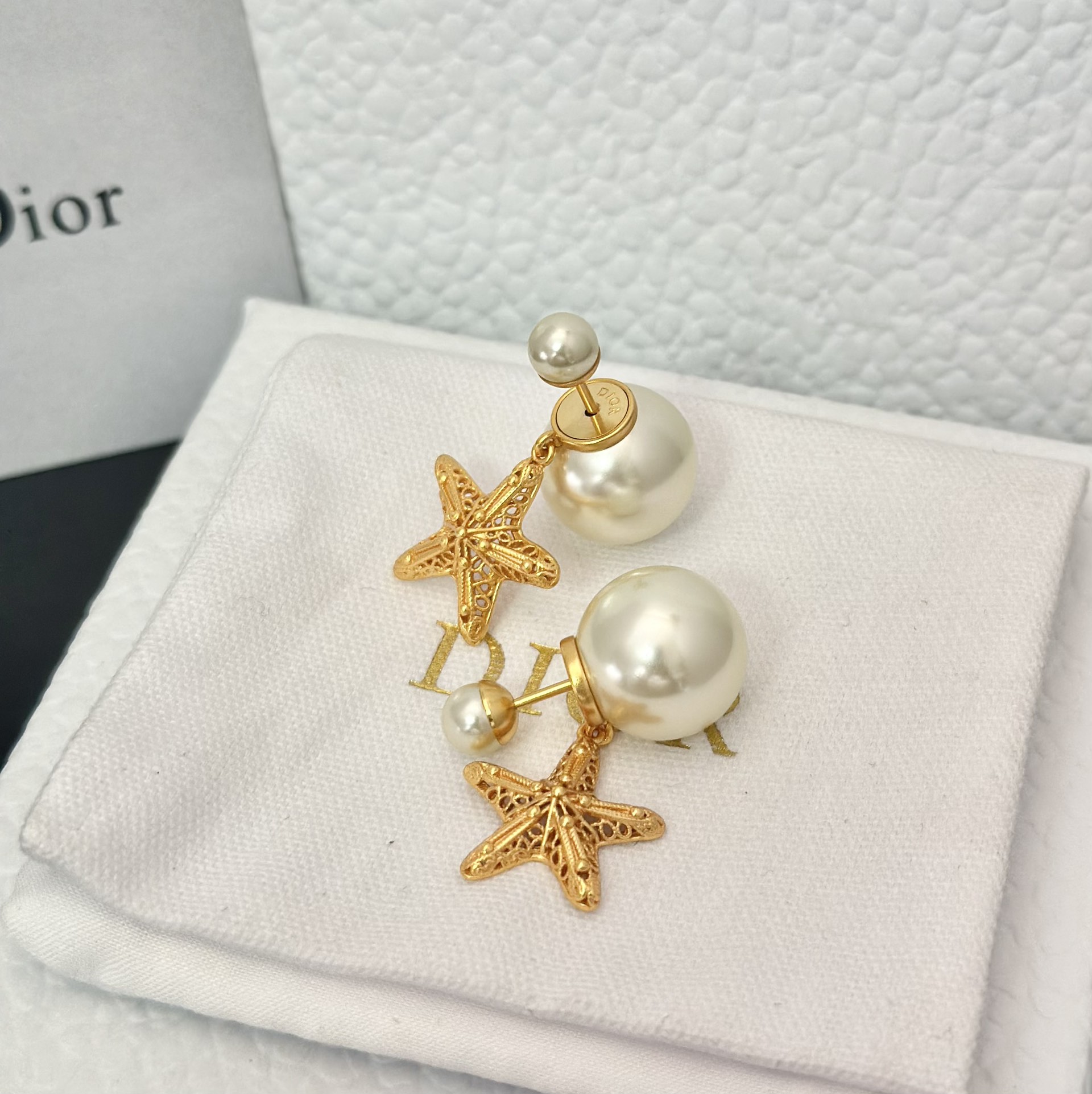 Dior Star Dangle Pearl Earrings - Best Replica Jewelry™