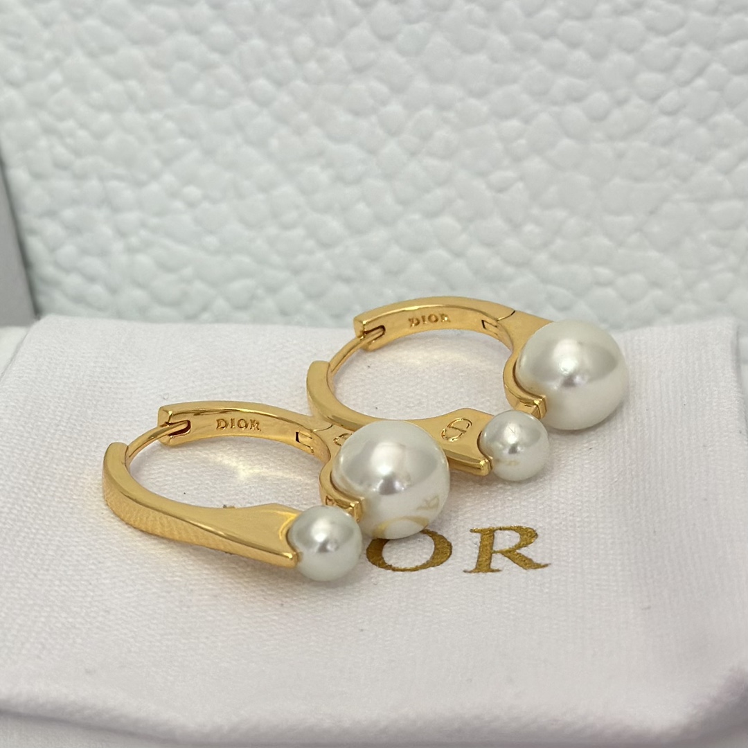 Dior Huggie Hoops Earrings - Best Replica Jewelry™