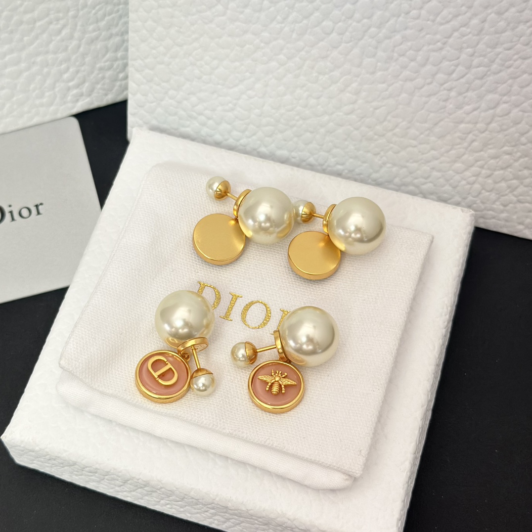 Dior Bee Pearl Earrings - Best Replica Jewelry™