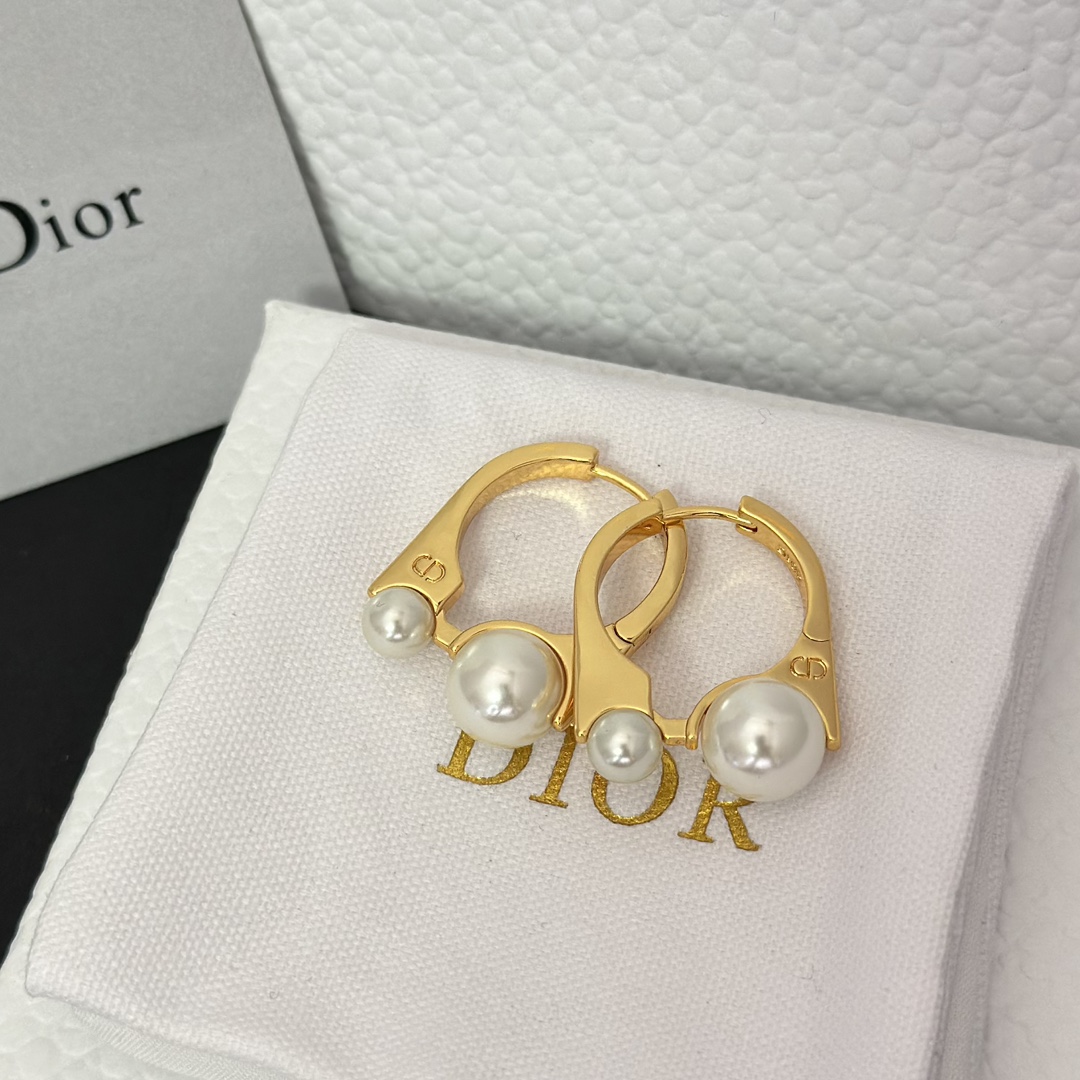 Dior Huggie Hoops Earrings - Best Replica Jewelry™