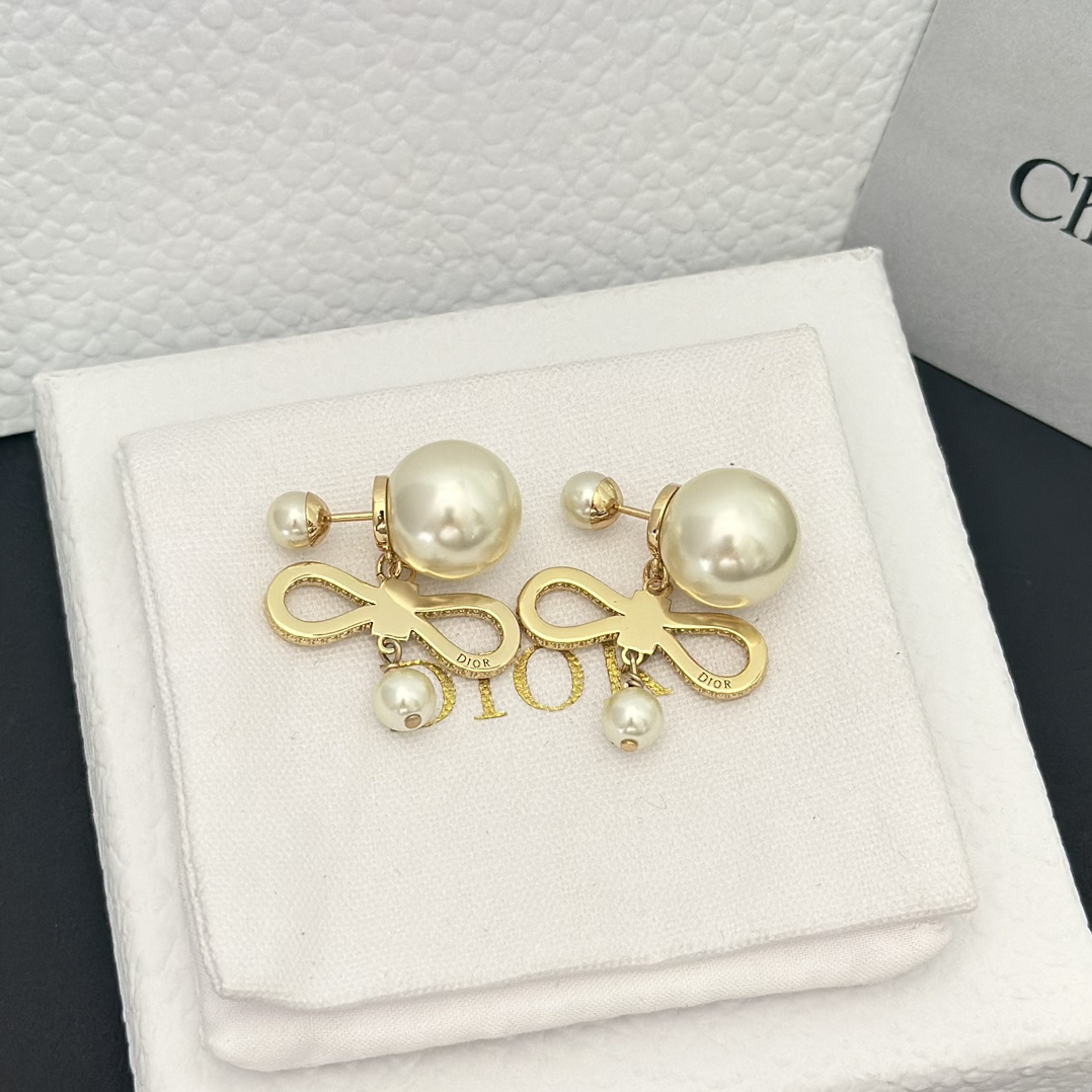 Dior Bow Pearl Earrings - Best Replica Jewelry™