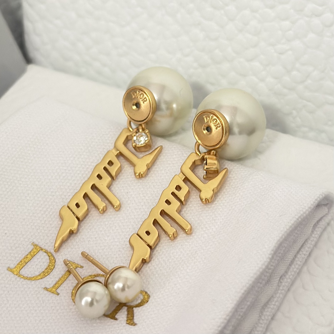 Dior Tassel JADIOR Pearl Earrings - Best Replica Jewelry™