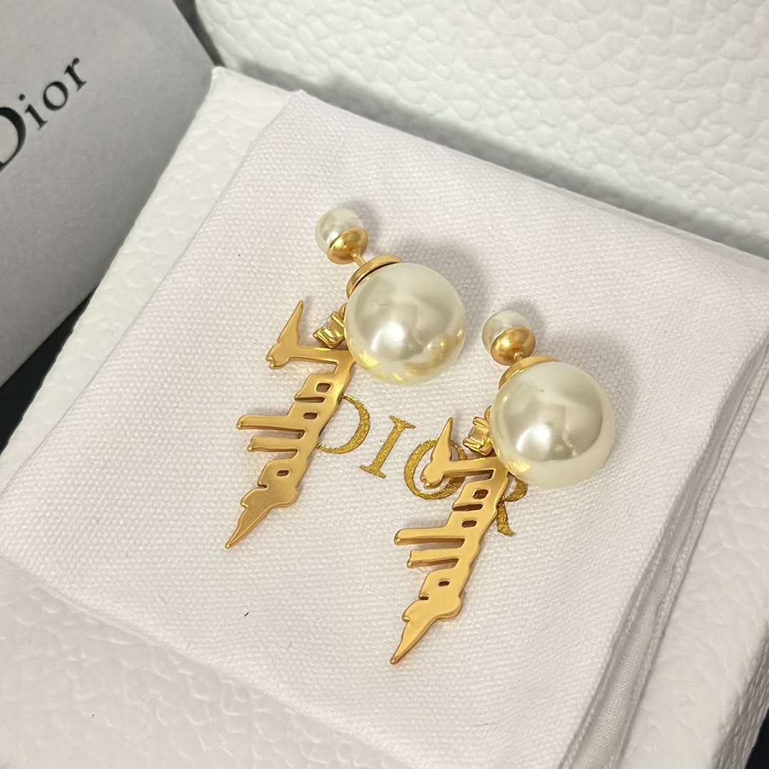 Dior Tassel JADIOR Pearl Earrings - Best Replica Jewelry™