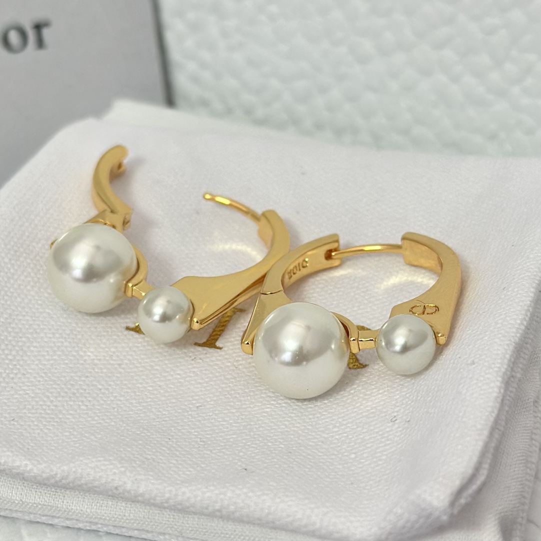 Dior Huggie Hoops Earrings - Best Replica Jewelry™