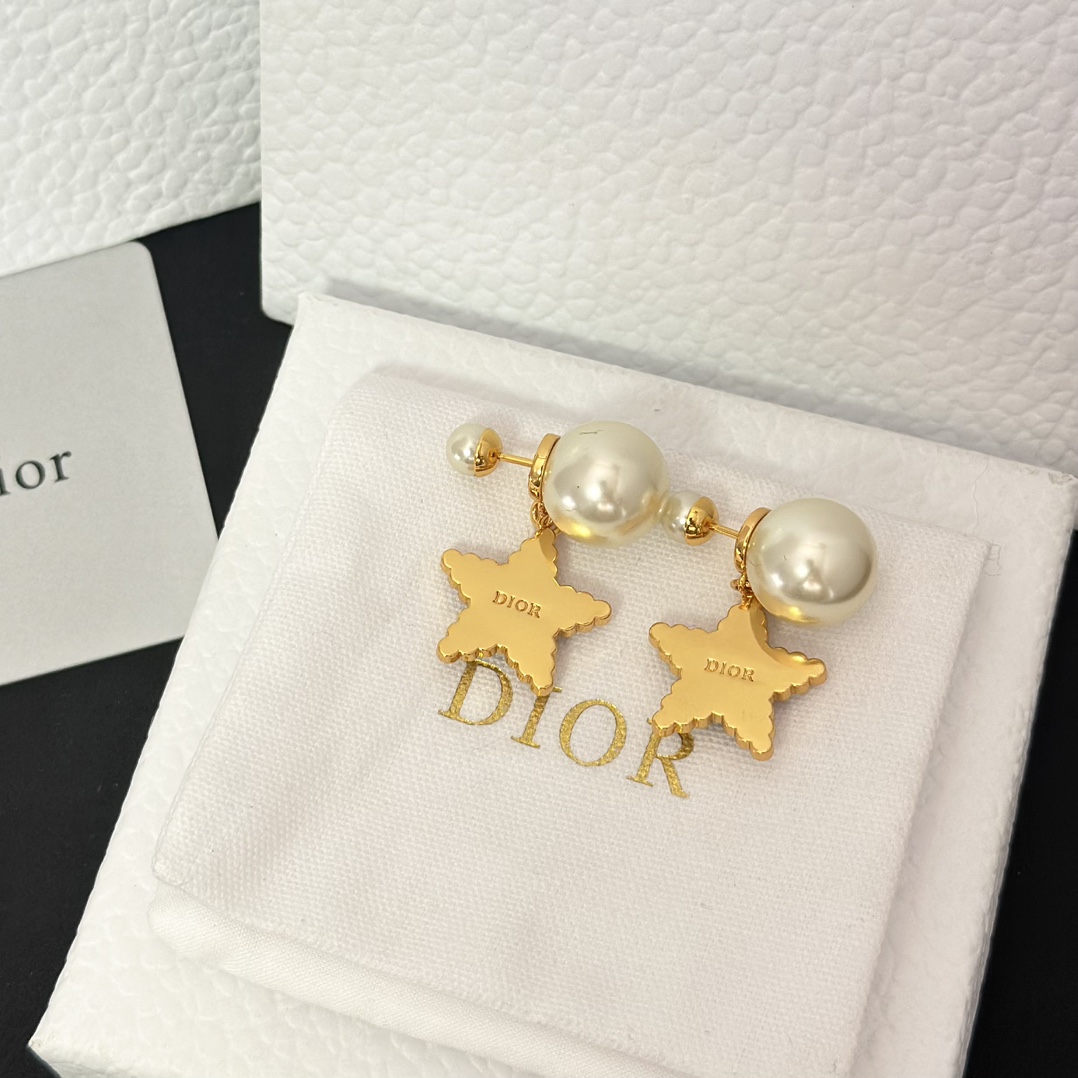 Dior Black Star Pearl Earrings - Best Replica Jewelry™