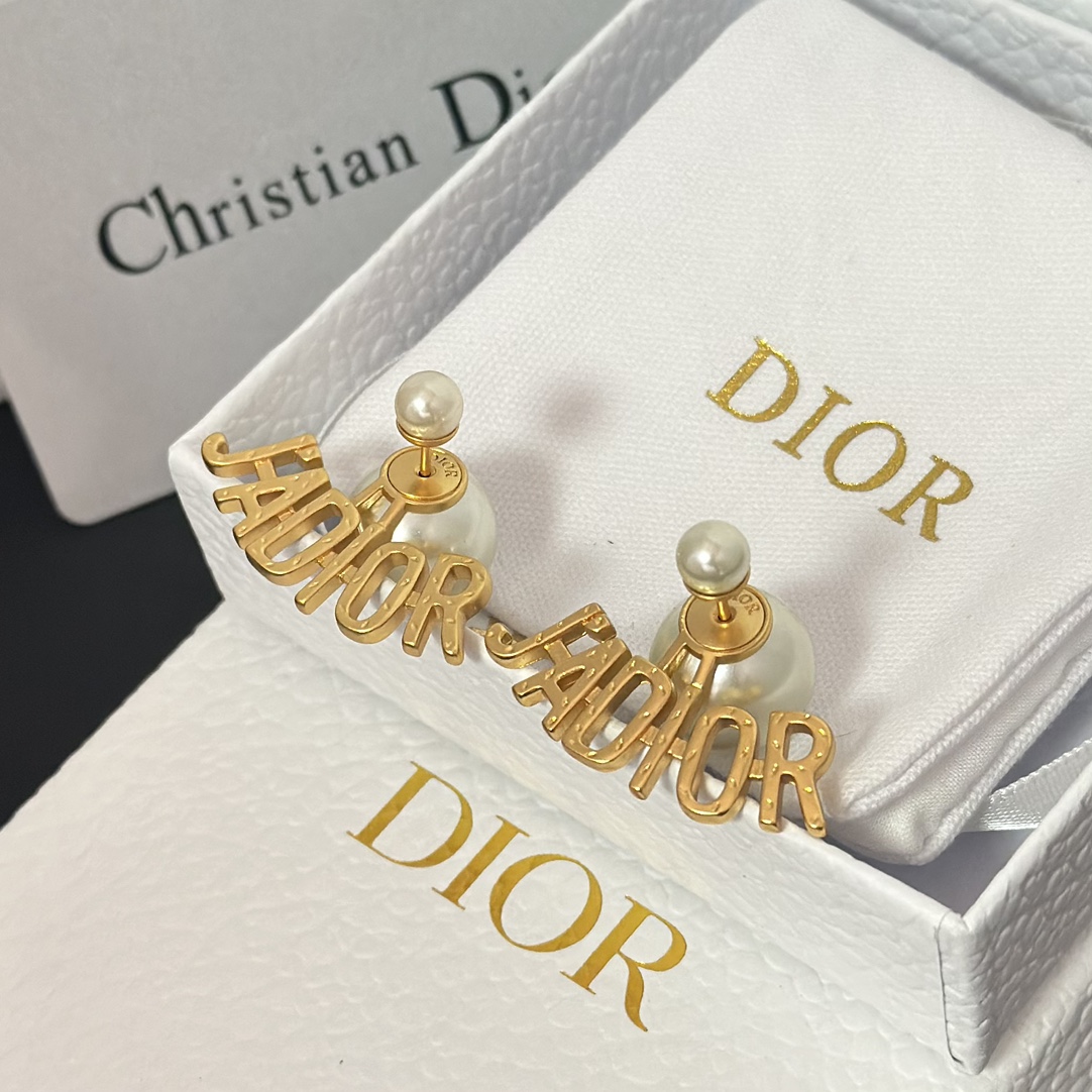 Jadior Pearl Earrings - Best Replica Jewelry™