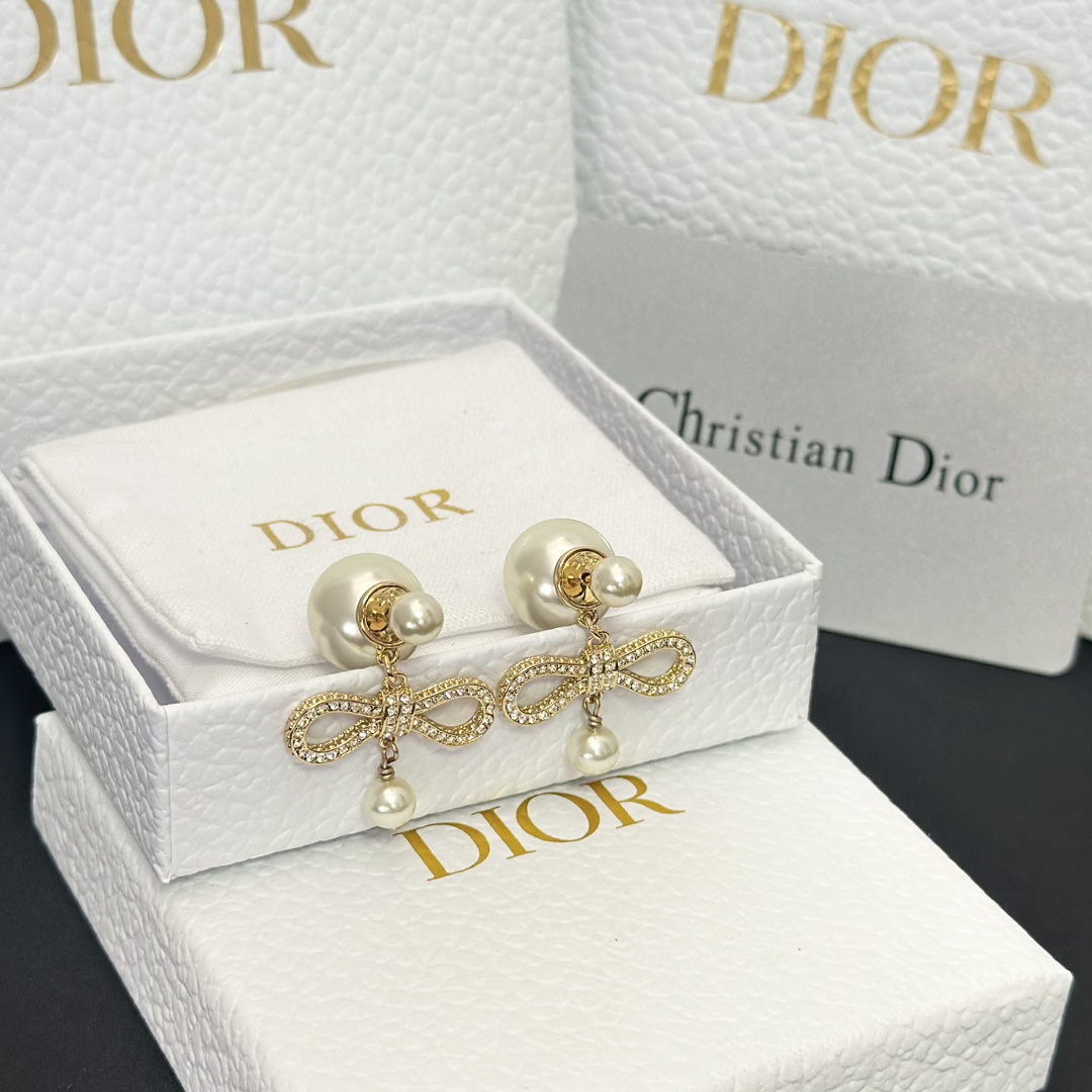 Dior Bow Pearl Earrings - Best Replica Jewelry™