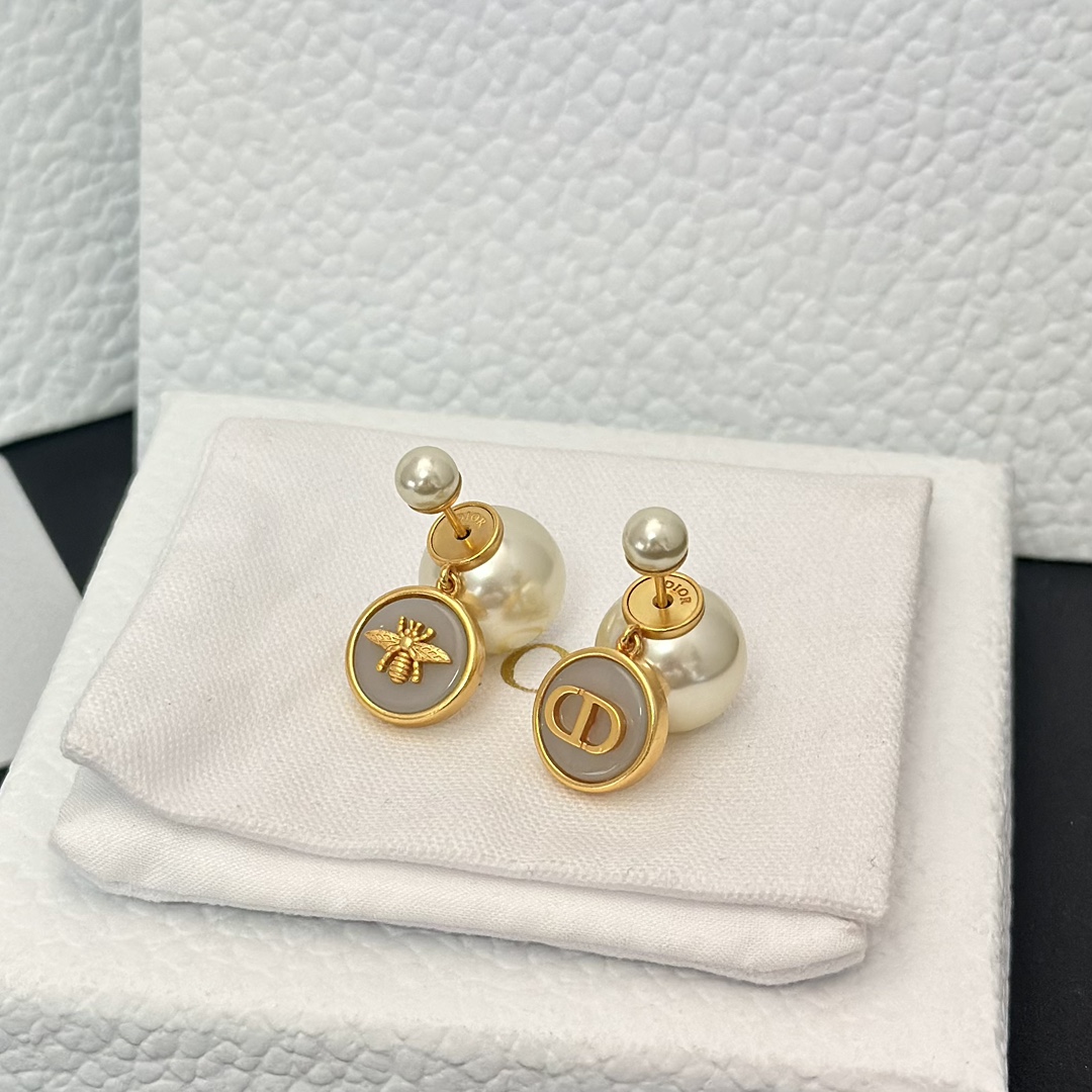 Dior Bee Pearl Earrings - Best Replica Jewelry™