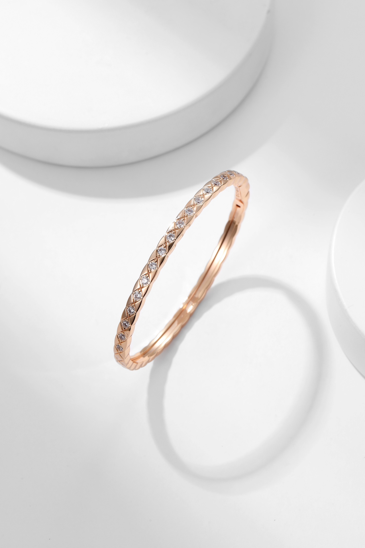 Chanel Diamond Coco Crush Mini Bracelet Bangle - 17CM - Best Replica Jewelry™