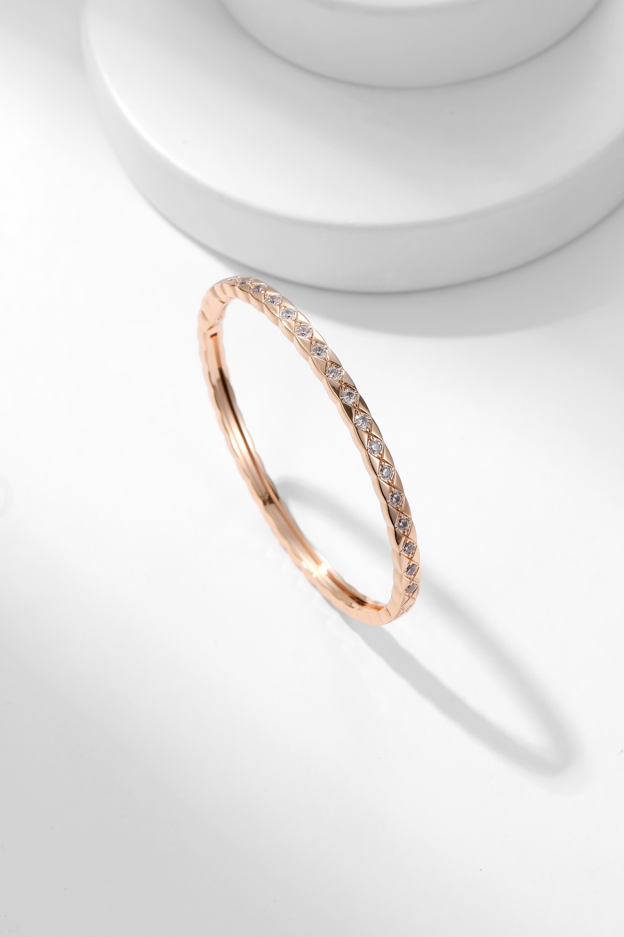 Chanel Diamond Coco Crush Mini Bracelet Bangle - 17CM - Best Replica Jewelry™