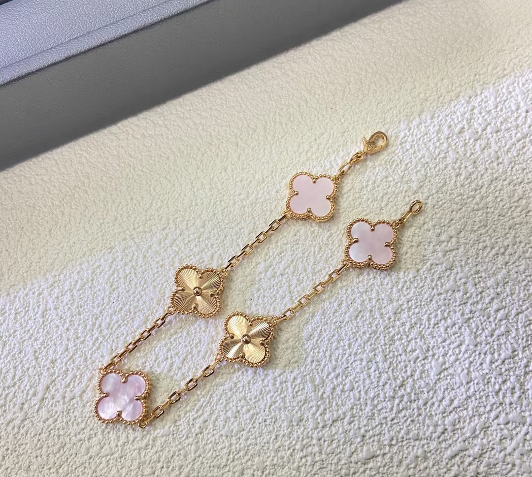 Dupe Van Cleef & Arpels Pink Mother of pearl and Gold Guilloche Vintage Alhambra Bracelet 5 Motifs