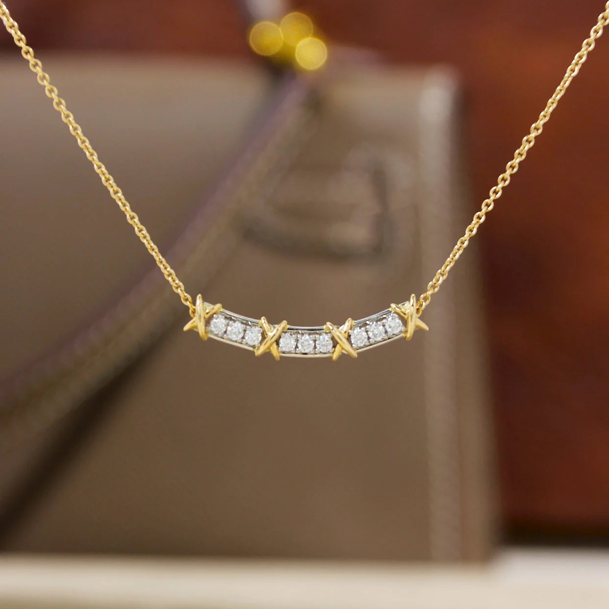 Jean Schlumberger by Tiffany Sixteen Stone Narrow Pendant Necklace with Diamonds - Best Replica Jewelry™