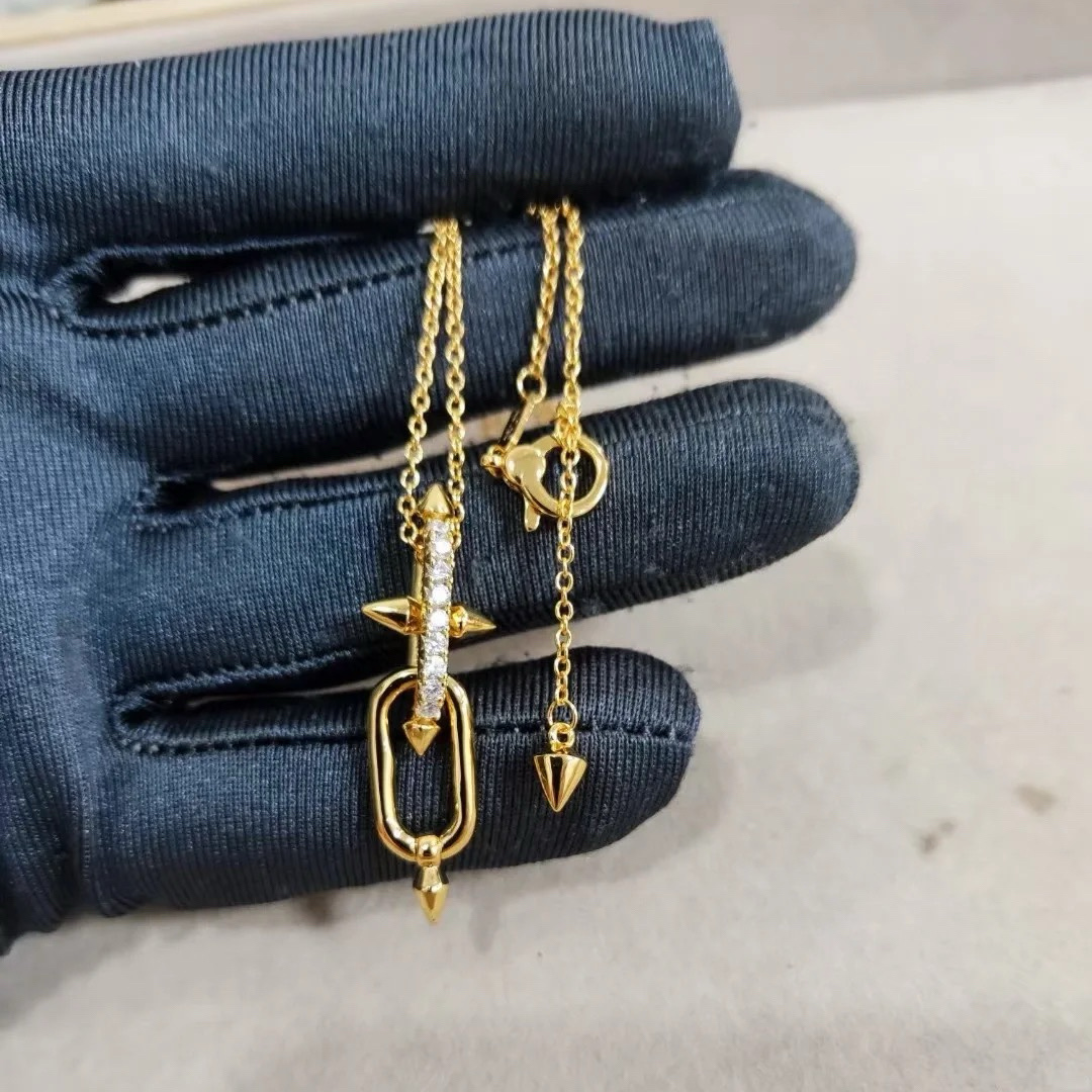 Tiffany Titan by Pharrell Williams Pendant Necklace in Yellow Gold - Best Replica Jewelry™