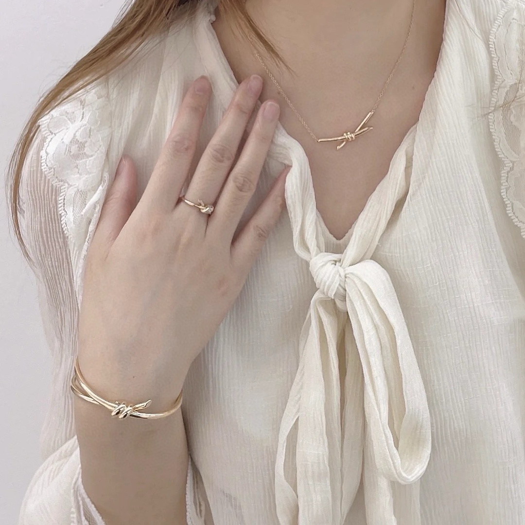 Tiffany Knot Bangle Bracelet - Best Replica Jewelry™